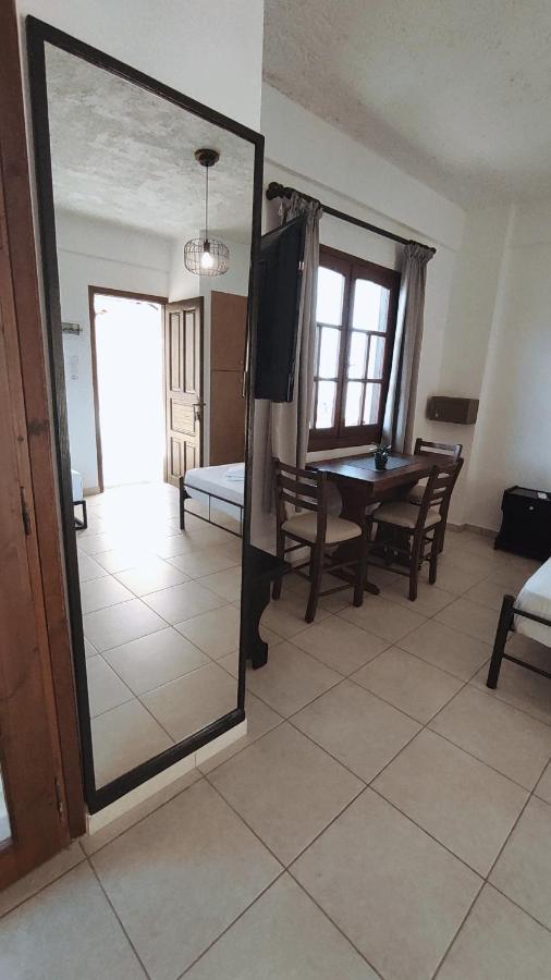 Dedalos N3 Sea View Apartment-30 Metres From The Beach Sztalída Kültér fotó