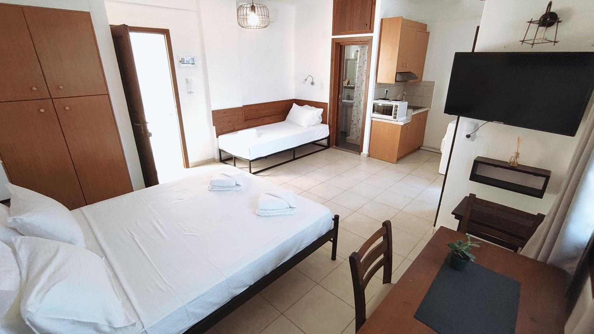 Dedalos N3 Sea View Apartment-30 Metres From The Beach Sztalída Kültér fotó