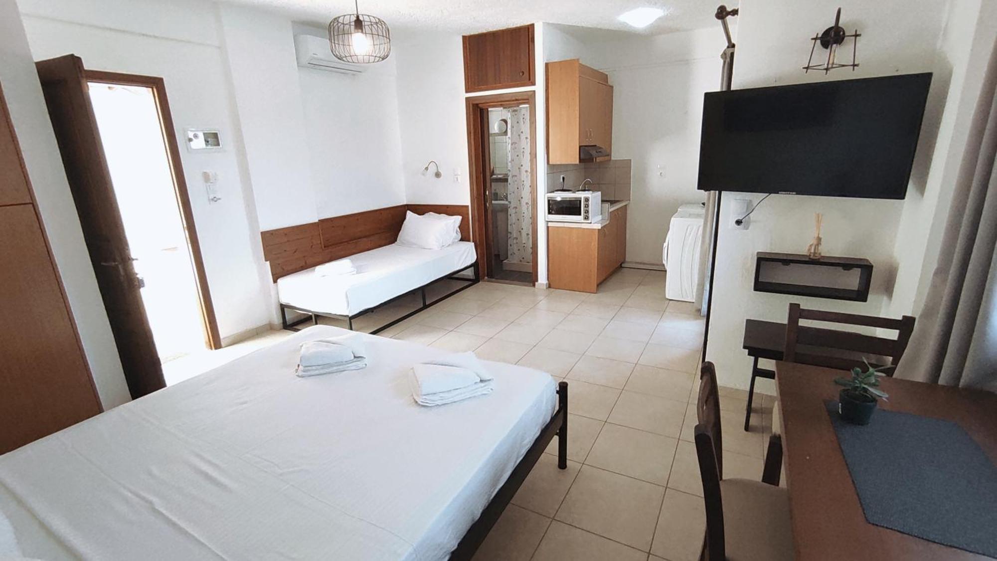 Dedalos N3 Sea View Apartment-30 Metres From The Beach Sztalída Kültér fotó